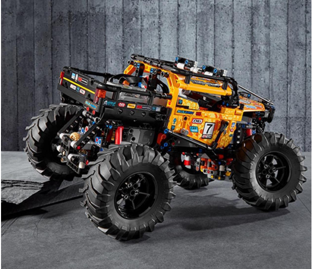 LEGO Technic 42099 Zdalnie sterowany pojazd terenowy - 505532 - zdjęcie 4